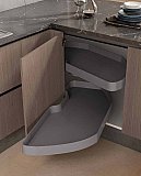 Accessori e sistemi d'arredo per la cucina.